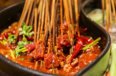 為何串串香火鍋底料如此美味？秘訣何在？