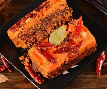直供牛油紅油，性價(jià)比哪家強(qiáng)？品牌選擇有妙招！
