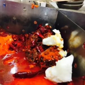 牛油紅油火鍋底料，如何巧妙去油膩，盡享清爽美味？